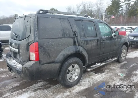 2010 Nissan Pathfinder S z USA, uszkodzony, nr VIN 5N1AR1NB0AC629778